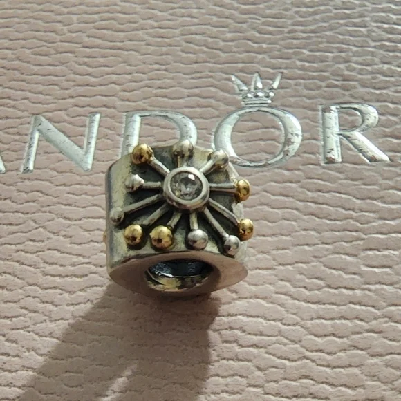 PANDORA Desert Star 2-Tone Star Burst Charm - Picture 9 of 9